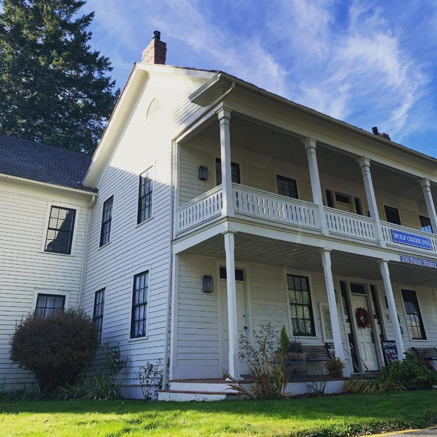 Wolf Creek Inn & Tavern Esterno foto